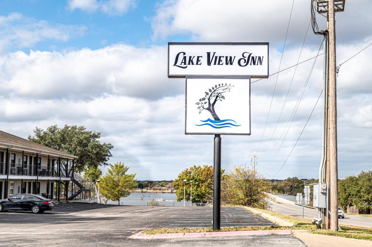 Lake View Inn Granbury Extérieur photo